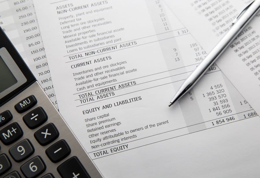 Image de l'article: On décrypte ta fiche de paie ensemble !